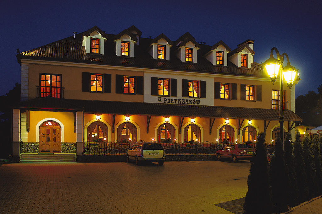 U Pietrzakow Hotel Zielonka  Exterior foto